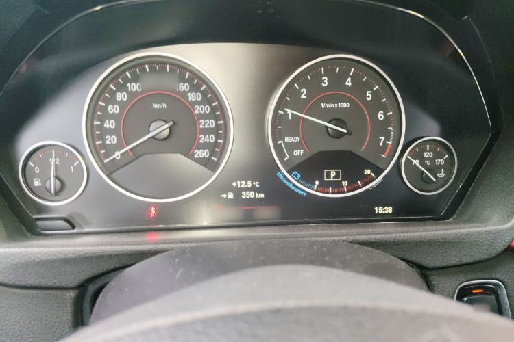 Used BMW 3 Series 2015 320i Luxury Edition Sports Design Package Instrument Cluster