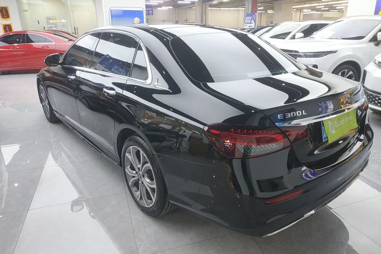 Used Mercedes-Benz E-Class 2021 Restyled E 300 L Sporty and Stylish Edition
