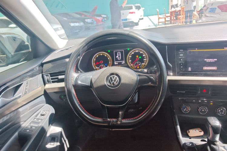 Used Volkswagen Passat 2020 Revised Version 280TSI Business Edition China VI Standard
