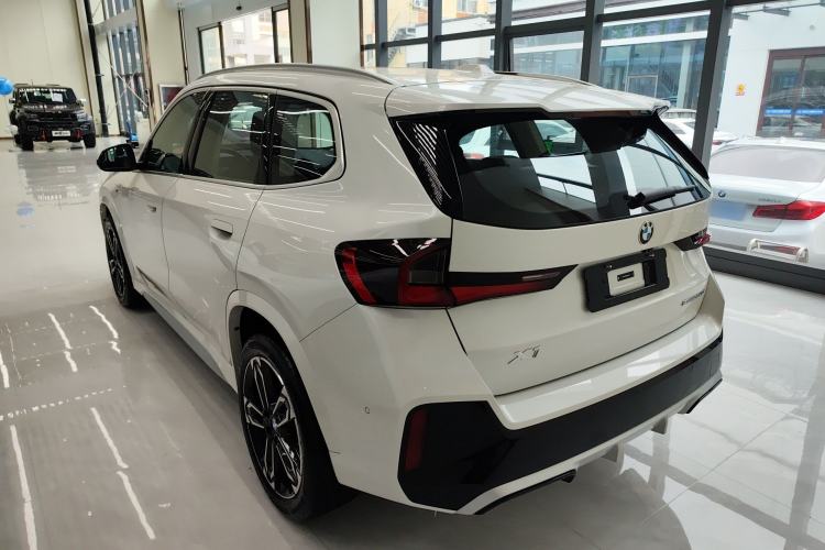 Used BMW X1 2024 sDrive25Li M Sport Package Rear Left 45 Deg