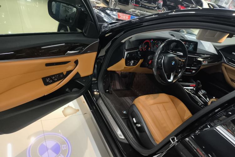 Used BMW 5 Series 2018 528Li Launch Special Edition
