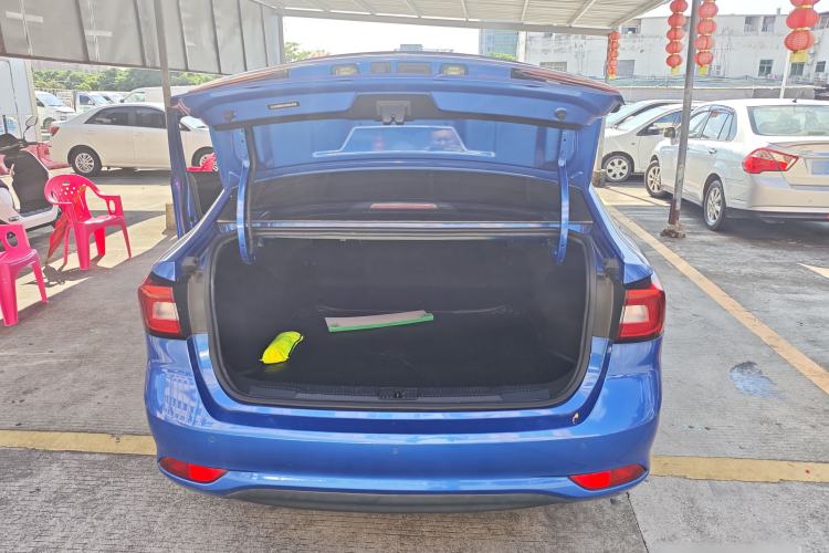 Used Roewe i5 2020 1.5L Manual 4G Connect Leehao Flagship Edition