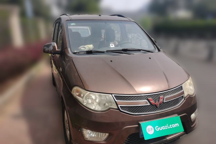 Used Wuling Hongguang 2014 1.5L S Standard Version
