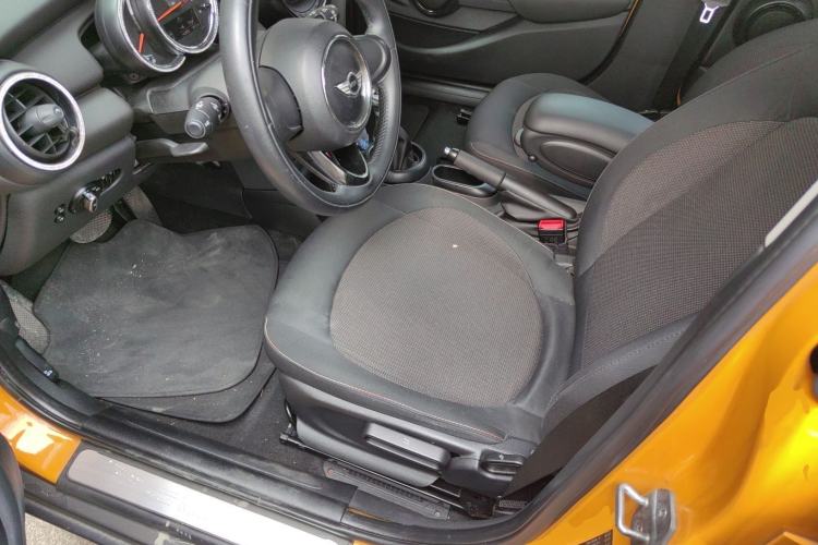 Used MINI 2015 1.2T ONE Five-Door Edition Left Front Seat