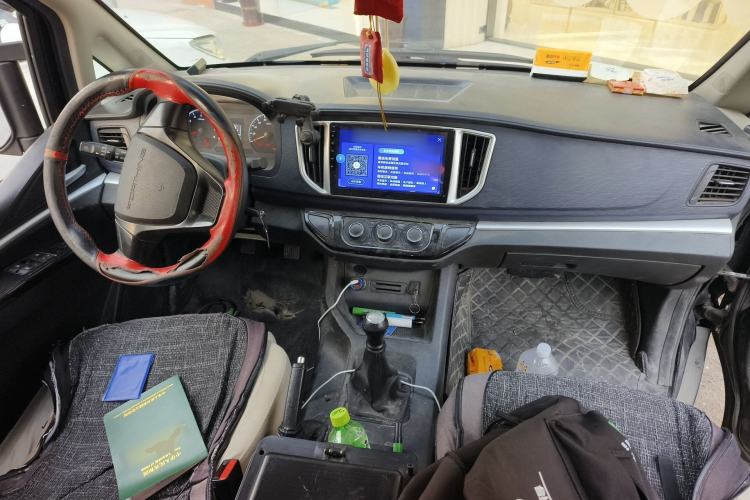 Used FORTHING Lingzhi 2022 M5L 1.6L Utility Model 7 Seats
