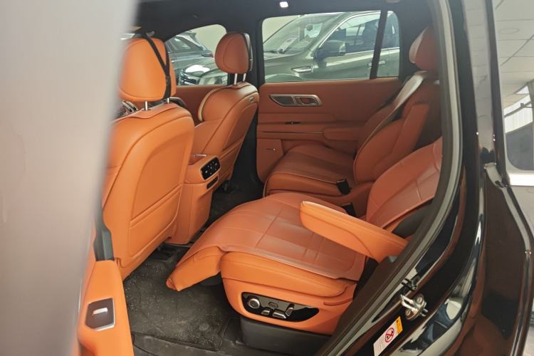 Used Deepal S09 2025 Four-Wheel-Drive Ultra
