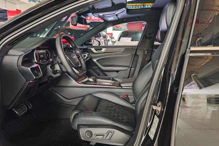 Used Audi A6L 2025 45 TFSI quattro Prestige Dynamic Edition + Premium Package
