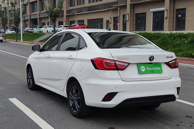 Used CHANGAN Eado DT 2019 1.6L Automatic Smart Enjoyment Model China VI Standard Exterior 2