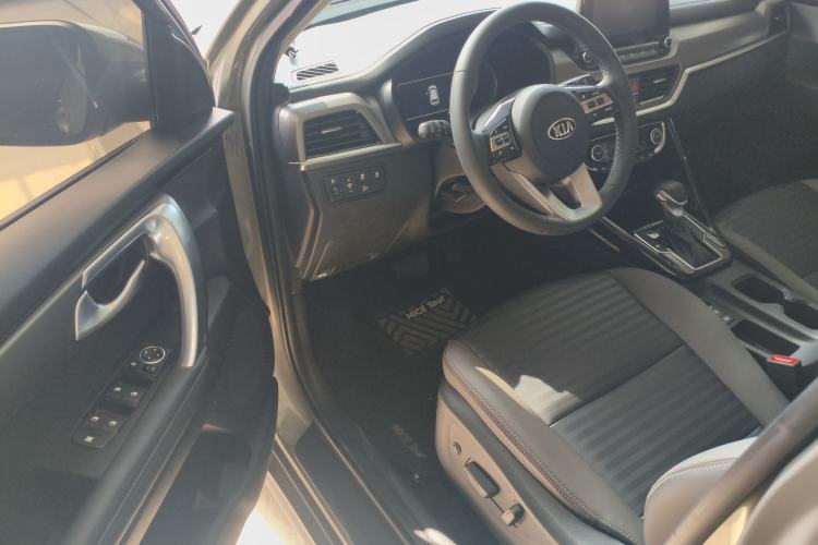 Used Kia Sportage R 2019 2.0L Automatic Smart Luxury Edition Driver Seat