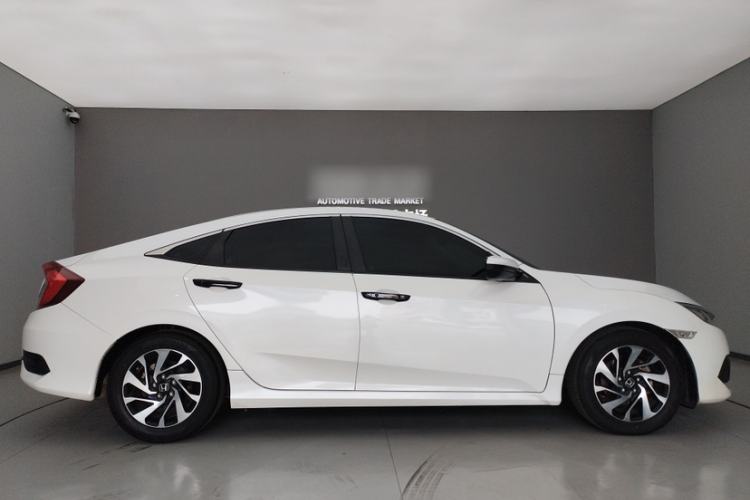 Used Honda Civic 2016 220TURBO CVT Luxury Edition