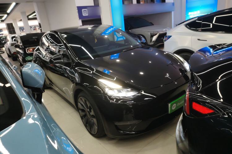 Used Tesla Model Y 2022 Performance High-Performance All-Wheel-Drive Version
