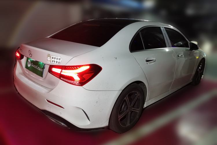 Used Mercedes-Benz A-Class 2022 Revised Version A 200 L Sport Sedan Fashionable Style