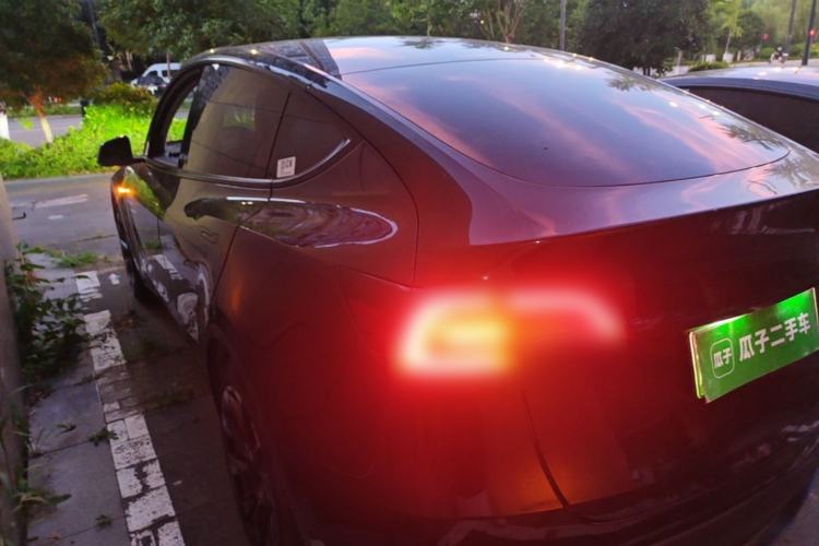 Used Tesla Model Y 2021 Standard Range Rear-Wheel Drive Version