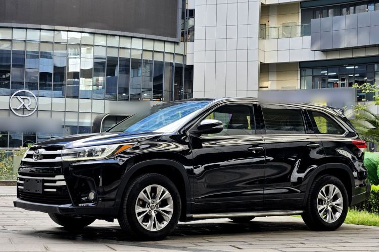 Used Toyota Highlander 2018 2.0T Two-Wheel Drive Elite Edition 5 Seats Emission Standard China V

