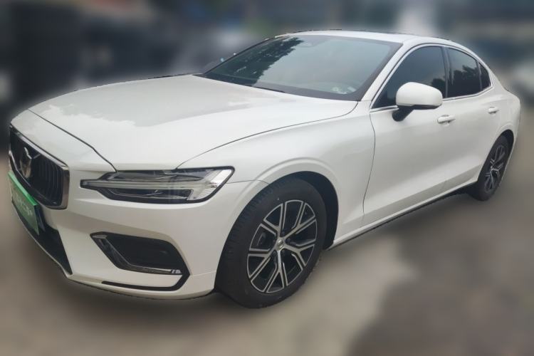 Used Volvo S60 2025 B4 Zhiyi Luxury Edition Guazi used car, China used car export, Used car for sale, Used cars, Cheapest cars for sale