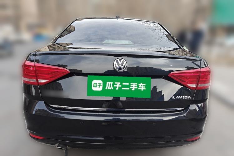 Used Volkswagen Lavida 2017 1.6L Automatic Comfort Edition