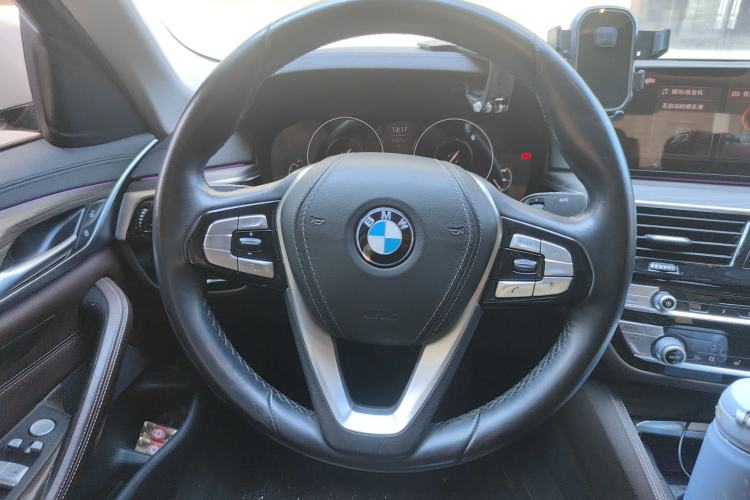 Used BMW 5 Series New Energy 2019 530Le Luxury Package
