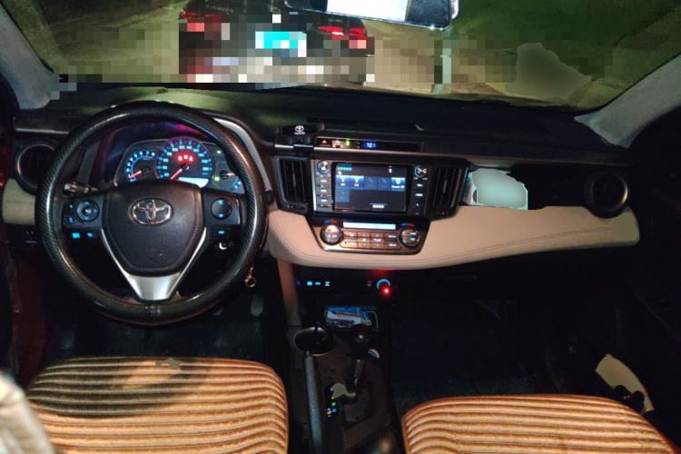 Used Toyota RAV4 2013 2.0L CVT Four-Wheel Drive Fashion Edition