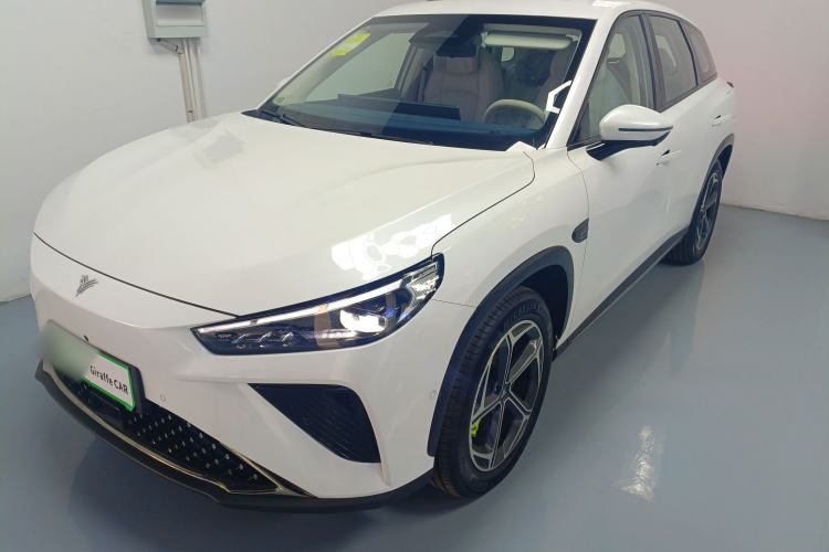 Used NETA L 2024 Extended-Range 220 PRO+ Family Package