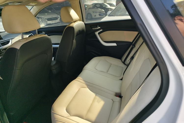 Used Changan Alsvin V7 2016 1.6L Manual Enjoyment Model China V Standard
