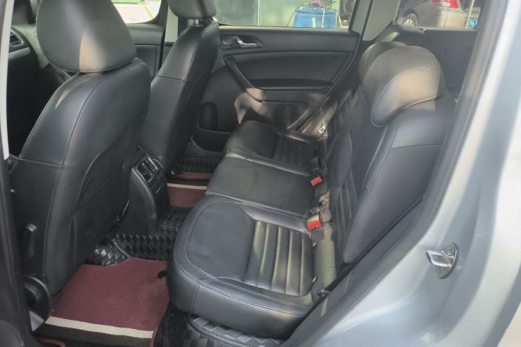 Used Skoda Yeti 2014 1.4TSI DSG Explorer Edition Left Rear Seat