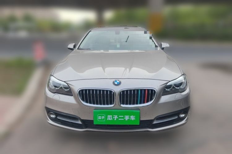 Used BMW 5 Series 2014 525Li Leading Model
