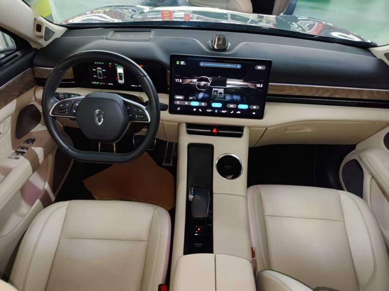 Used Hima AITO M5 2022 Extended-Range Four-Wheel Drive Performance Version — 9