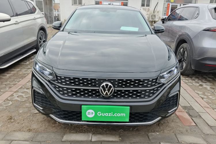 Used Volkswagen Passat 2023 Revised 330TSI Starry Elite Edition