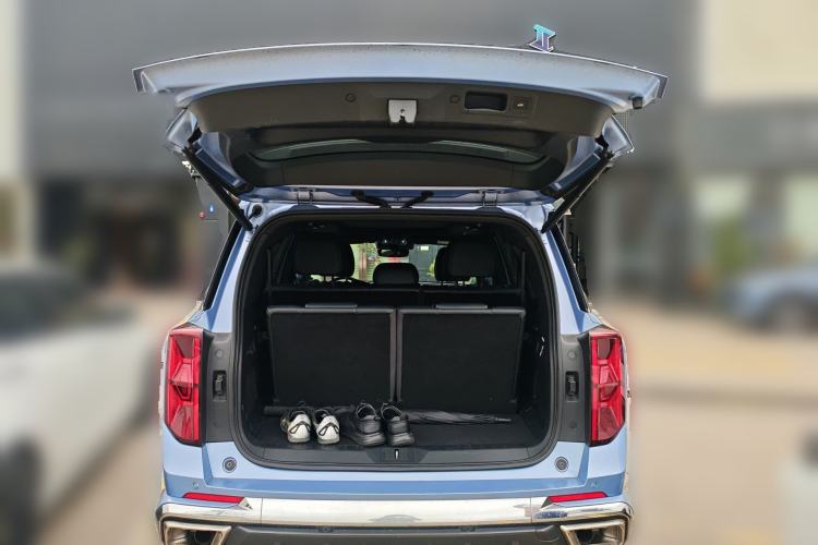 Used GAC Trumpchi GS8 2022 Dual-Engine Series 2.0TM Two-Wheel Drive Prestige Edition (7 Seats) Trunk