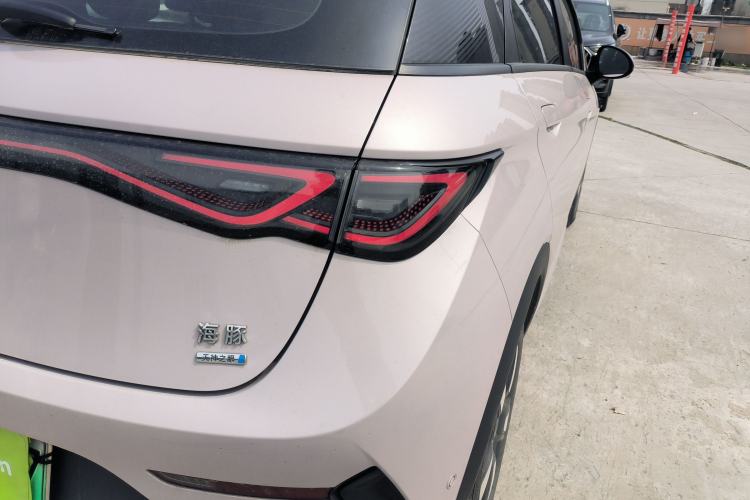 Used BYD Dolphin 2025 Intelligent Driving Version 410 km Fashion Edition