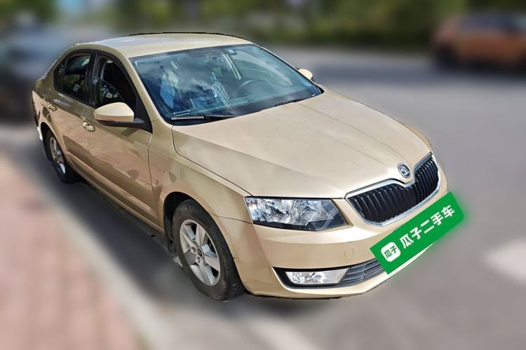 Used Skoda Octavia 2015 1.6L Automatic Eado Edition