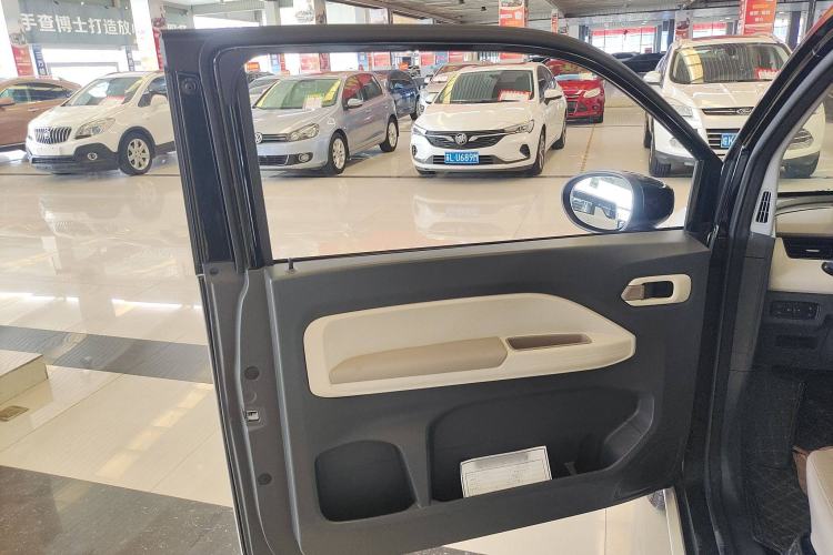 Used Chery New Energy QQ Ice Cream 2024 205km Sundae Pro Interior 7