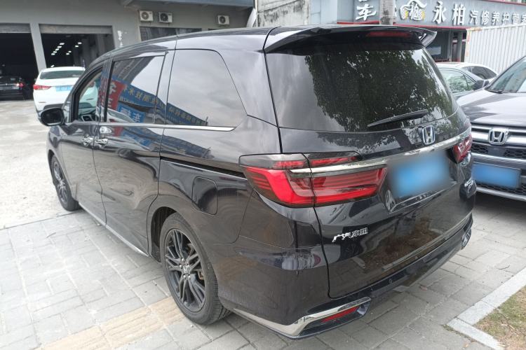 Used Honda Odyssey 2022 2.0L eHEV Sharp·Luxury Edition Rear Left 45 Deg