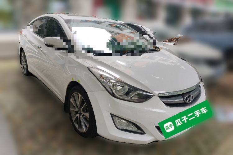 Used Hyundai Elantra (5th Generation / Langdong) 2015 1.6L Automatic Leading Model Front Right 45 Deg