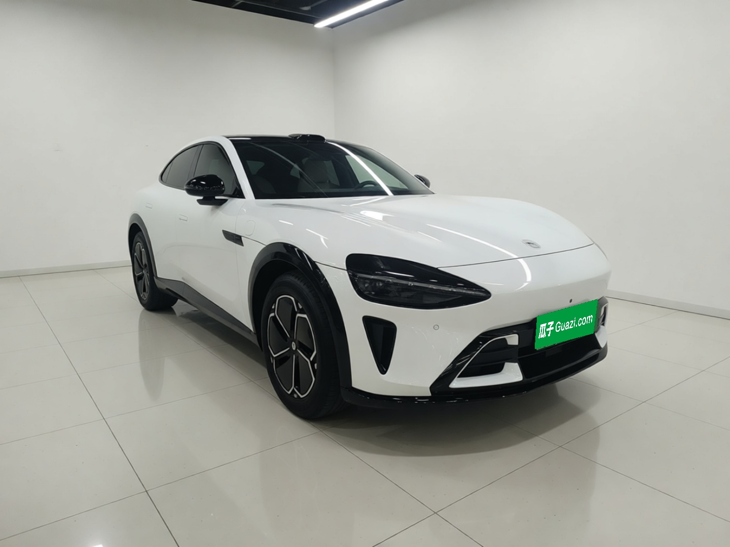 Xiaomi Auto YU7 2025 Ultra-Long Range Rear-Wheel Drive Version — снимка 3