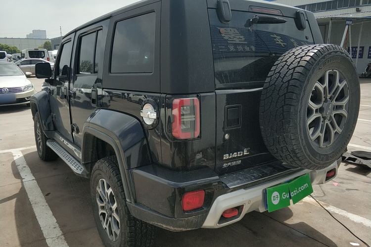 Used BAIC Off-Road BJ40 2023 2.0T Automatic Four-Wheel Drive Urban Hunter Edition Chivalrous Type Exterior 2