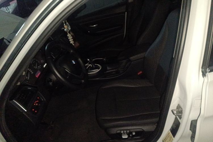 Used BMW 3 Series 2016 316Li Fashion Model
