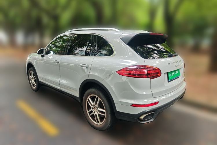 Used Porsche Cayenne 2015 Cayenne 3.0T Rear Left 45 Deg