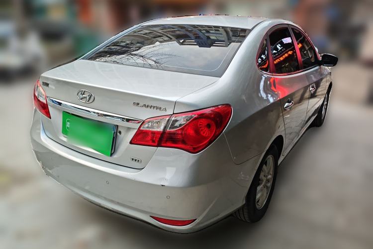 Used Hyundai Celesta 2015 1.6L Automatic Luxury Model
