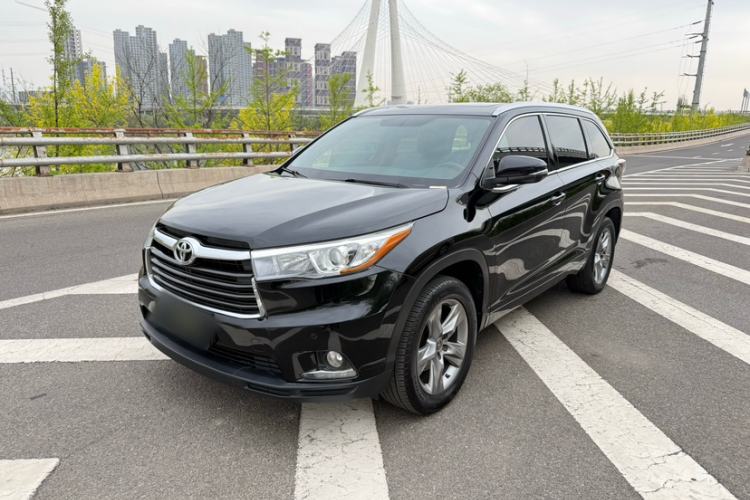 Used Toyota Highlander 2017 2.0T Four-Wheel Drive Luxury Edition 7 Seats