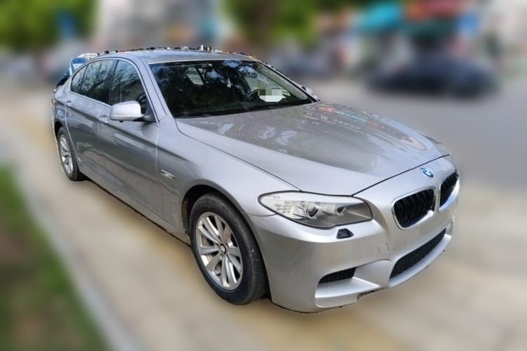 Used BMW 5 Series 2011 523Li Luxury Model Front Right 45 Deg