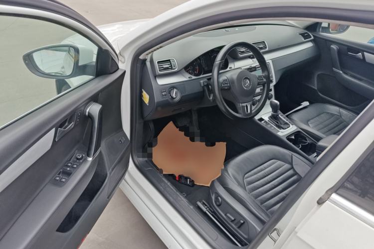 Used Volkswagen Magotan 2015 1.8TSI Advanced Model Driver Seat