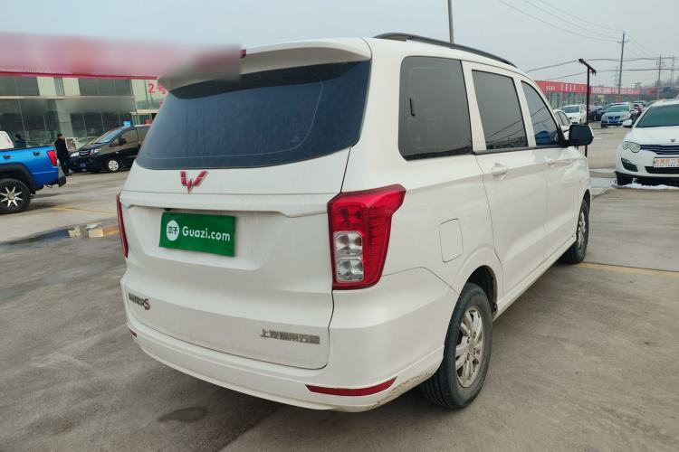 Used Wuling Hongguang 2019 1.5L S Standard Version China VI LAR
