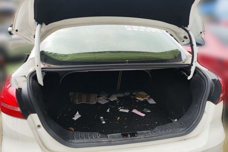 Used Ford Focus 2015 Sedan 1.6L Automatic Comfort Model Trunk