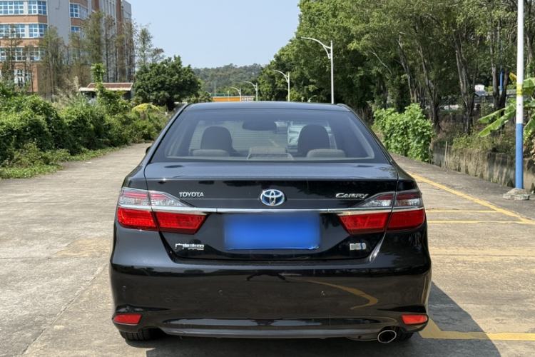 Used Toyota Camry 2015 Dual-Engine 2.5 HG Luxury Navigation Edition Exterior 4