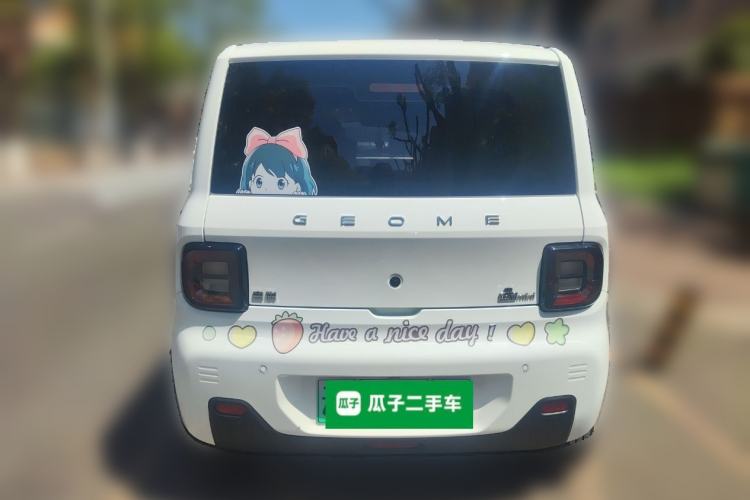 Used Geely Galaxy Panda 2023 Panda Mini 200km Endurance Bear
