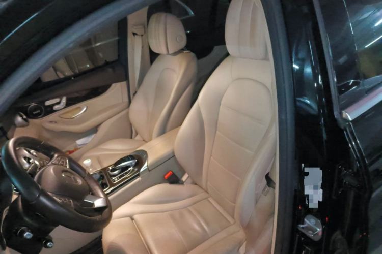 Used Mercedes-Benz GLC 2016 GLC 260 4MATIC Luxury Model