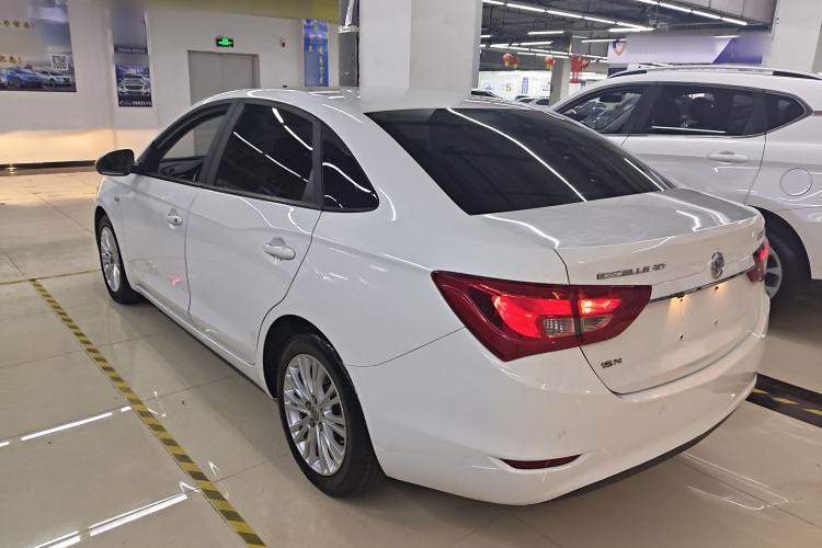 Used Buick GT 2017 15N Automatic Elite Version Exterior 2