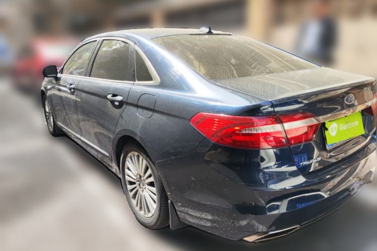 Used Ford Taurus 2015 EcoBoost 245 Luxury Model
