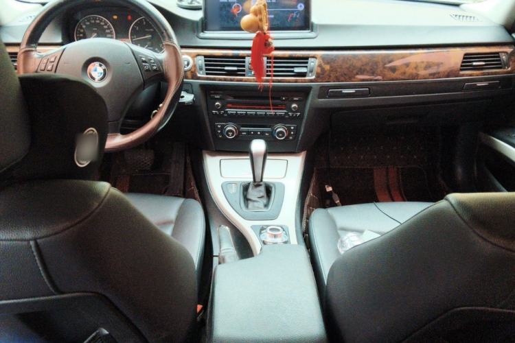 Used BMW 3 Series 2012 318i Leading Model
